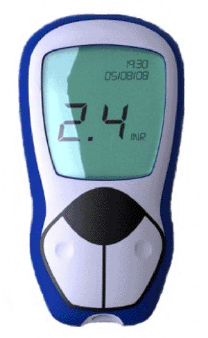 Image: Handheld device for measuring blood-clotting status (Photo courtesy of Microvisk).